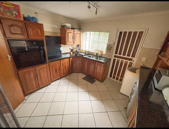 4 BEDROOM HOUSE FOR SALE IN GLEN AUSTIN AH